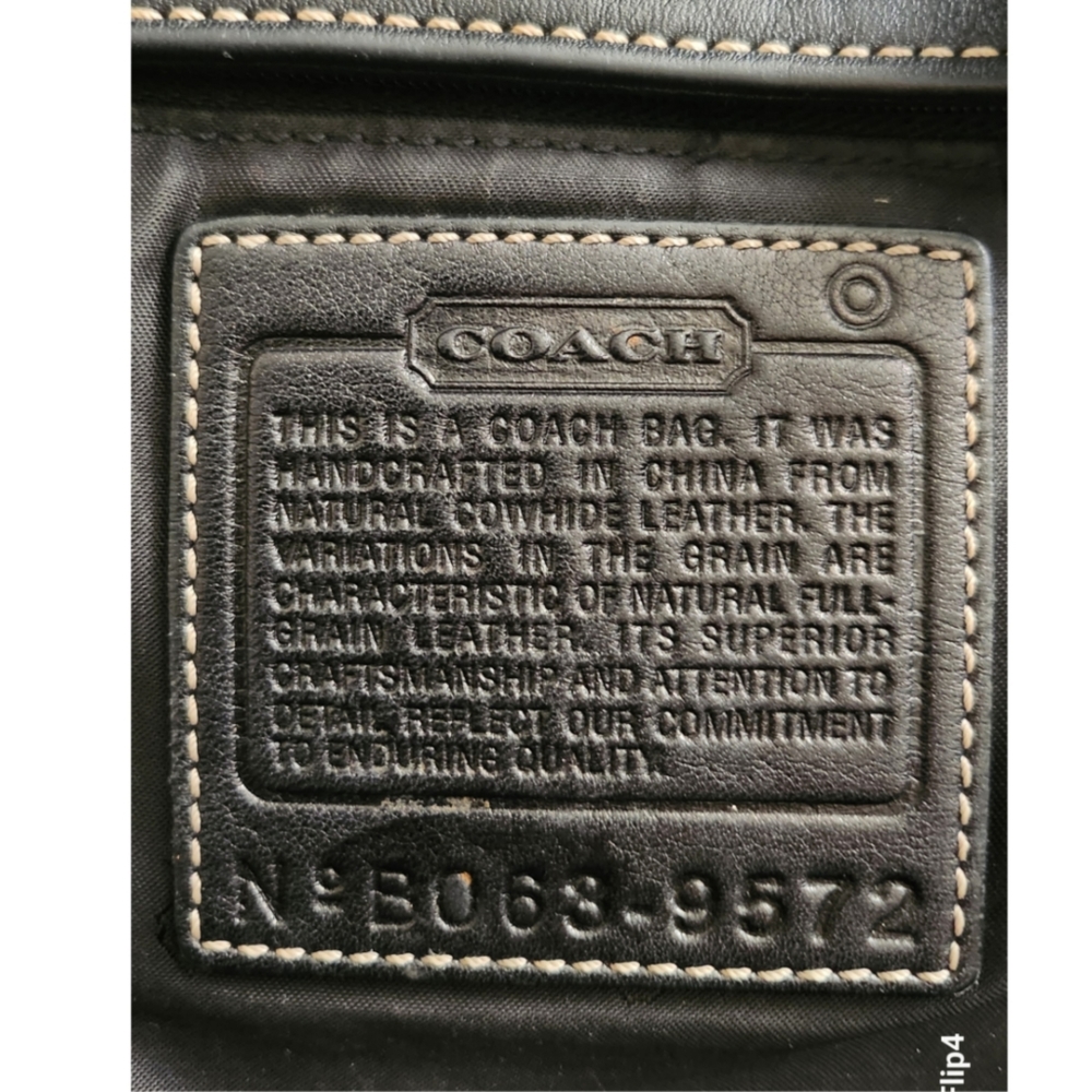 VINTAGE COACH HAMPTON NO. B068-9572 BLACK LEATHER SOHO SHOULDER BAG - Picture 8 of 10